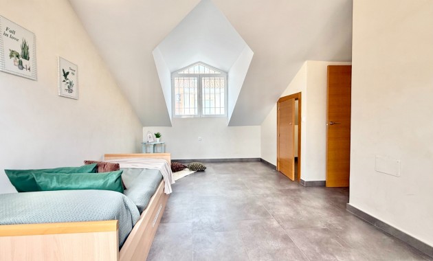 Venta - Chalet -
Los Martínez del Puerto 