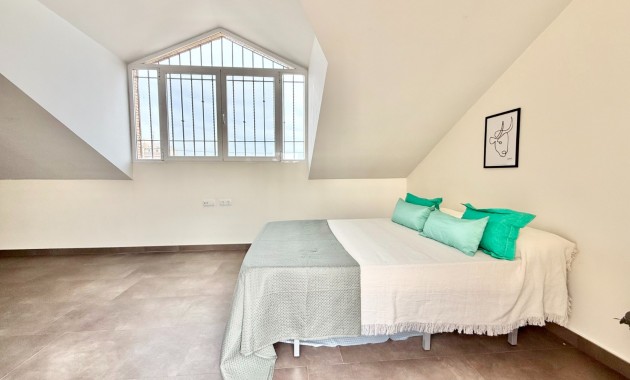 Venta - Chalet -
Los Martínez del Puerto 