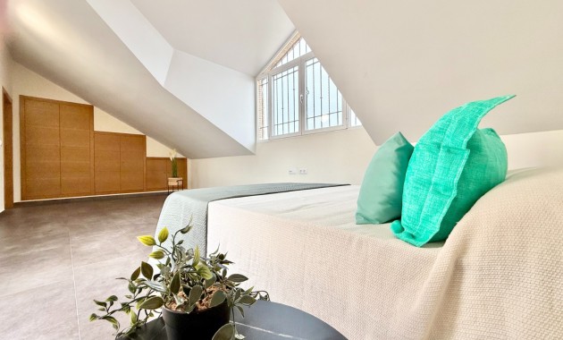 Venta - Chalet -
Los Martínez del Puerto 