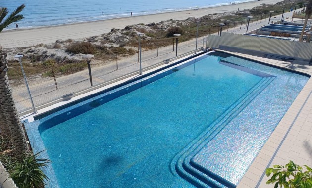 Venta - Apartamento -
La Manga 