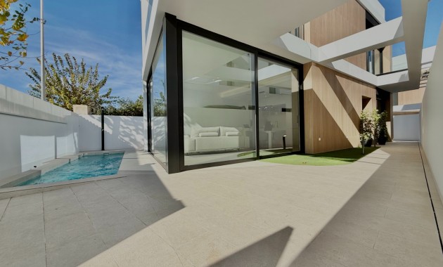 Venta - Villa -
Pilar de la Horadada - Torre de la Horadada