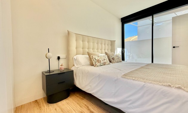 Venta - Villa -
Pilar de la Horadada - Torre de la Horadada