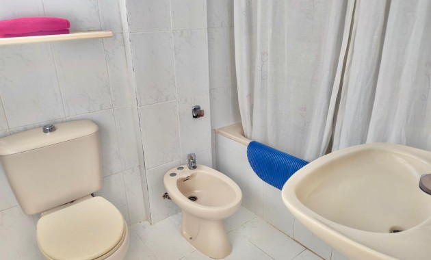 Venta - Apartamento -
La Manga 