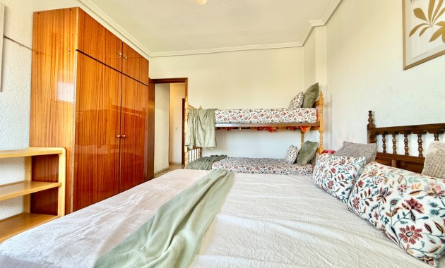 Venta - Apartamento -
Orihuela Costa - La Zenia