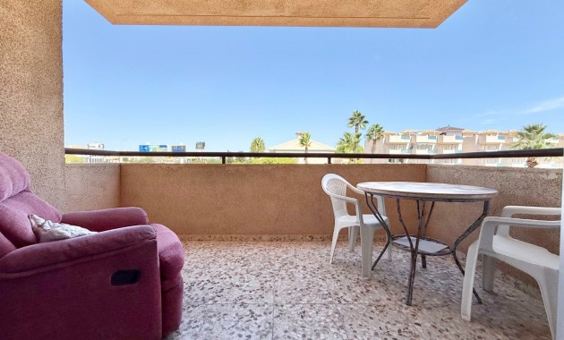 Venta - Apartamento -
Orihuela Costa - La Zenia