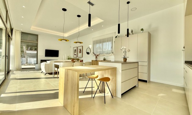 Venta - Villa -
Pilar de la Horadada - Pinar de Campoverde 