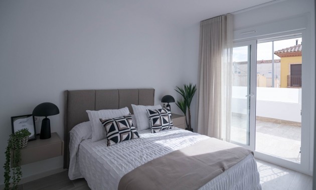 Venta - Villa -
AVILESES