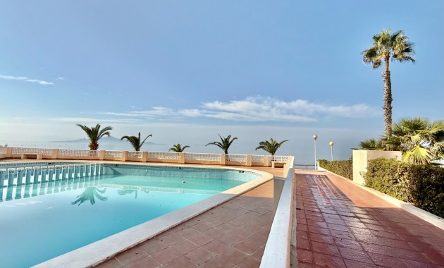 Venta - Apartamento -
La Manga 