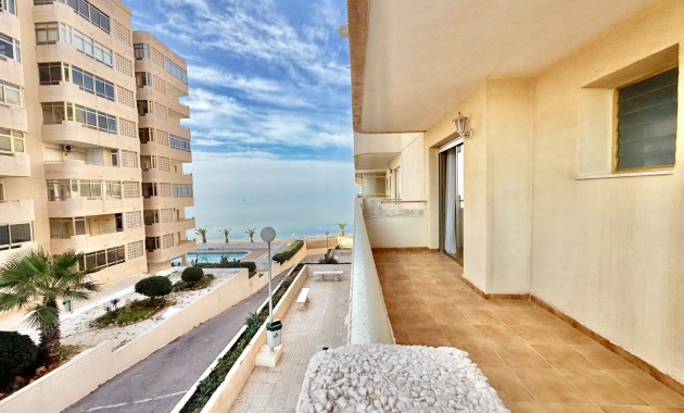 Venta - Apartamento -
La Manga 