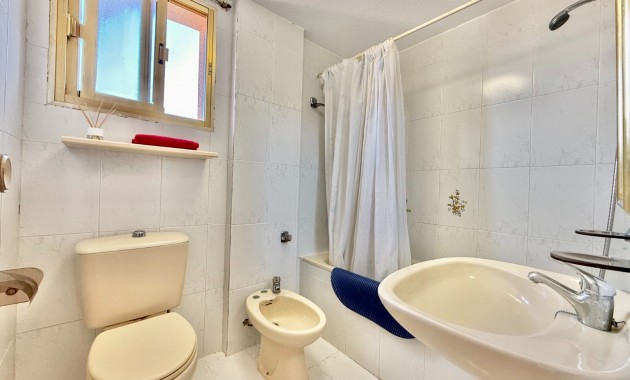 Venta - Apartamento -
La Manga 