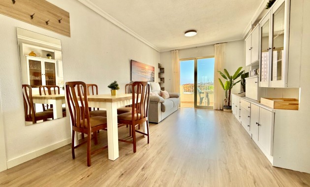 Venta - Apartamento -
La Manga 