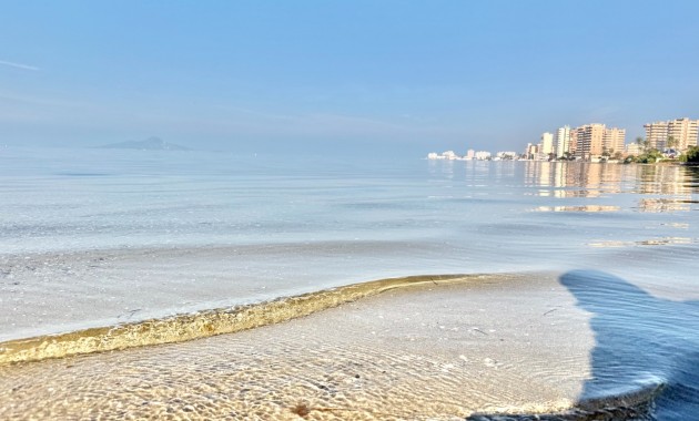 Venta - Apartamento -
La Manga 