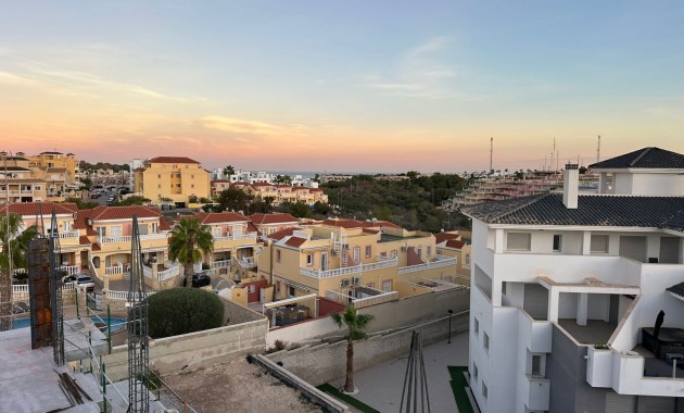 Venta - Apartamento -
Alicante - Dehesa de Campoamor 