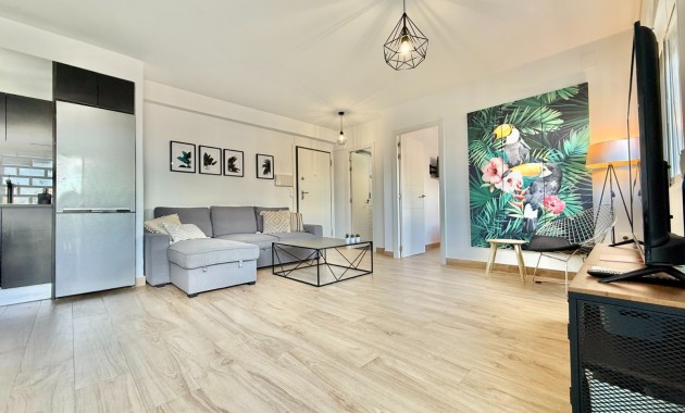 Venta - Apartamento -
Torrevieja - Torrevieja 