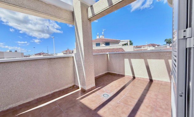 Venta - Dúplex -
Orihuela Costa - La Zenia