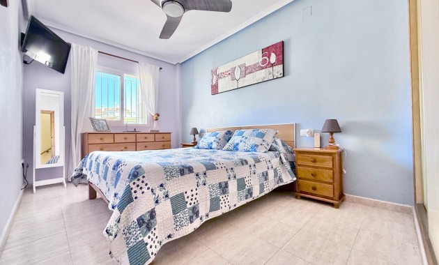 Venta - Dúplex -
Orihuela Costa - La Zenia