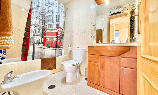 Venta - Dúplex -
Orihuela Costa - La Zenia