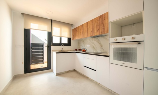 Venta - Chalet -
Cox - Vega Hills