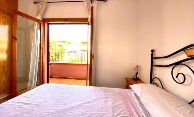 Venta - Dúplex -
Los Alcázares