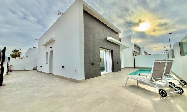 Venta - Villa -
Torre Pacheco - Balsicas