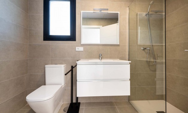 Venta - Villa -
Calasparra