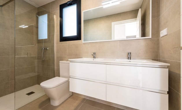 Venta - Villa -
Calasparra