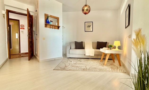 Venta - Apartamento -
Alicante - Dehesa de Campoamor 