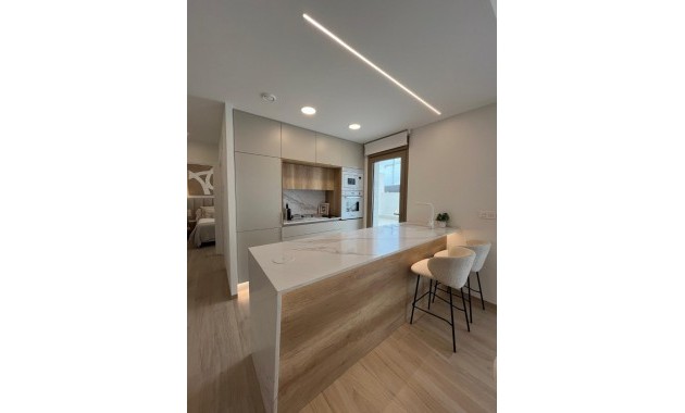 Venta - Villa -
Los Alcázares