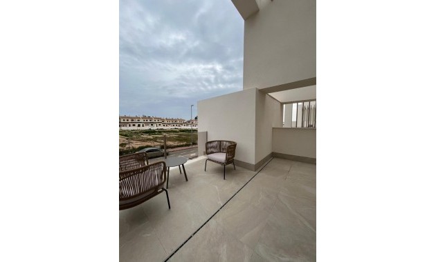 Venta - Villa -
Los Alcázares