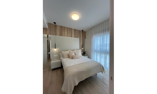 Venta - Villa -
Los Alcázares