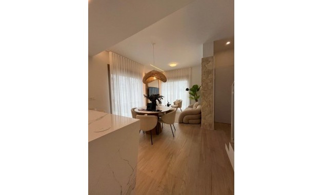 Venta - Villa -
Los Alcázares