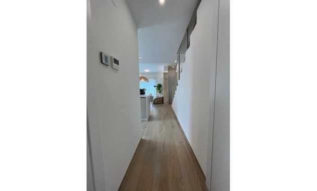 Venta - Villa -
Los Alcázares