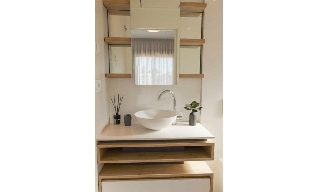 Venta - Villa -
Los Alcázares