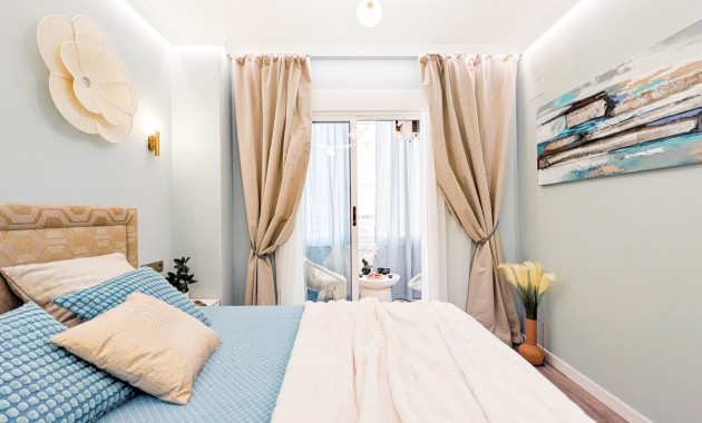 Venta - Apartamento -
Torrevieja - Torrevieja 