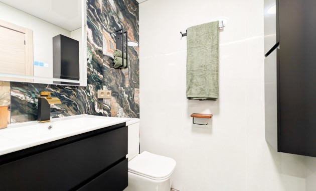 Venta - Apartamento -
Torrevieja - Torrevieja 