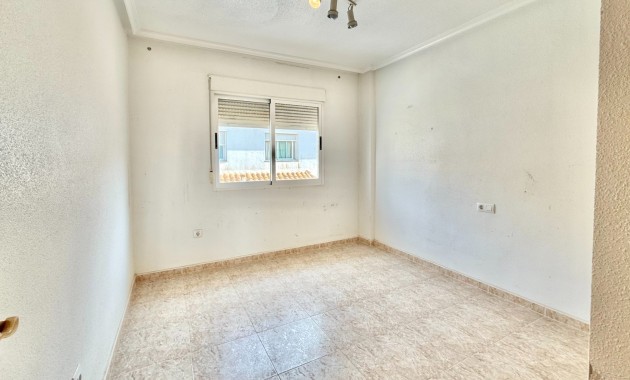 Venta - Sobre pilares -
Los Alcázares