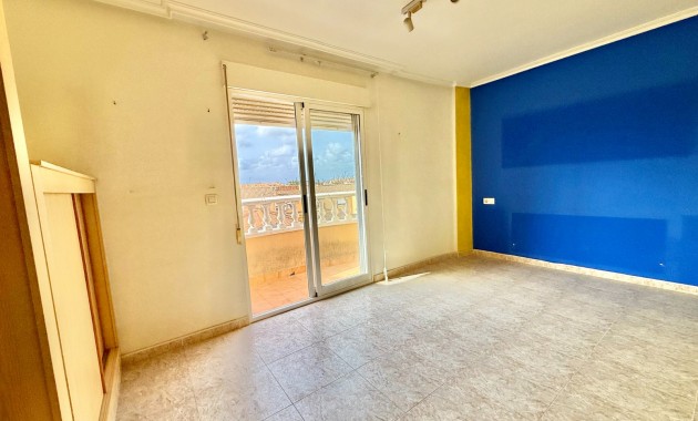 Venta - Sobre pilares -
Los Alcázares