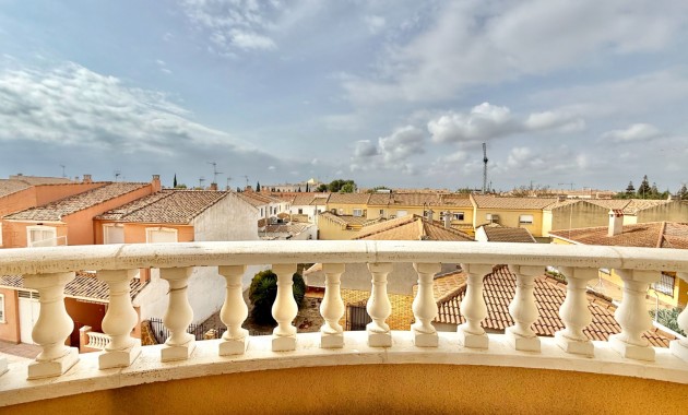 Venta - Sobre pilares -
Los Alcázares