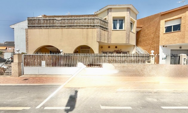 Venta - Chalet -
San Pedro del Pinatar - San Pedro del Pinatar Centro