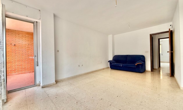 Venta - Piso -
Los Alcázares
