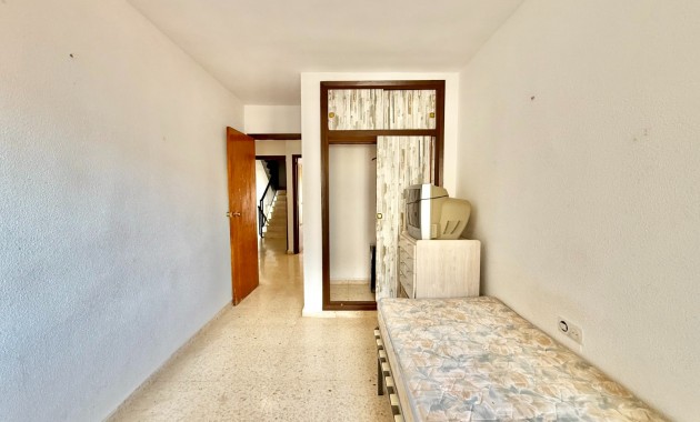 Venta - Piso -
Los Alcázares