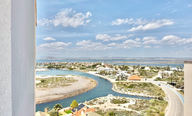 Venta - Ático -
La Manga 