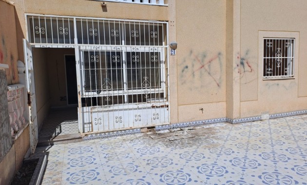 Venta - Bungalow -
Torrevieja - Torrevieja 