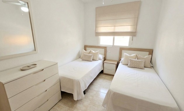 Venta - Piso -
Torrevieja - Torrevieja 