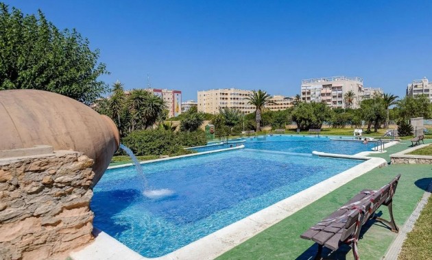 Venta - Piso -
Torrevieja - Torrevieja 