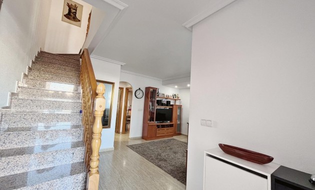 Venta - Chalet -
San Javier - Roda 