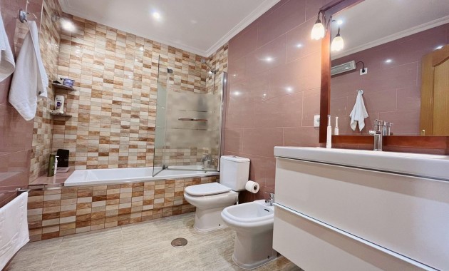 Venta - Chalet -
San Javier - Roda 