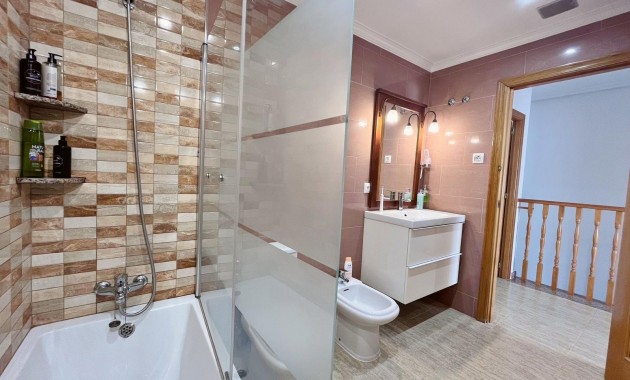Venta - Chalet -
San Javier - Roda 