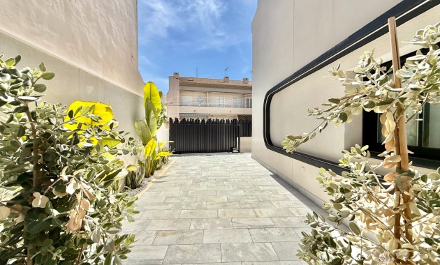 Venta - Dúplex -
Pilar de la Horadada - Torre de la Horadada