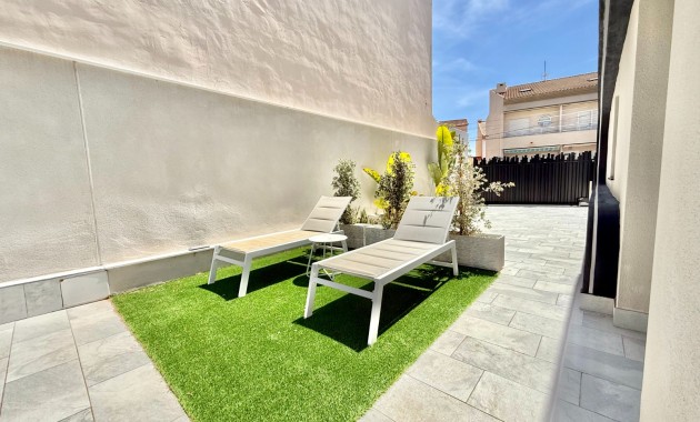 Venta - Dúplex -
Pilar de la Horadada - Torre de la Horadada